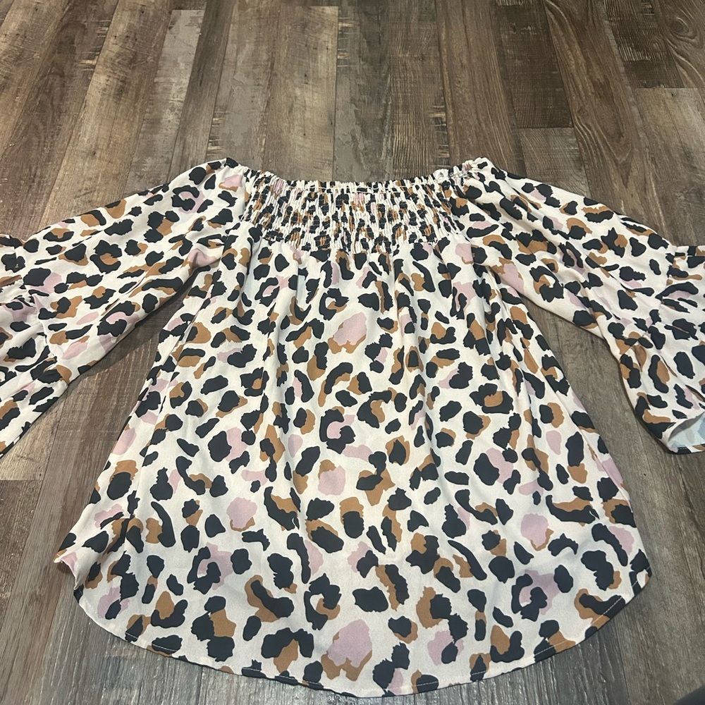 Source Unknown Animal Print Off-Shoulder Blouse